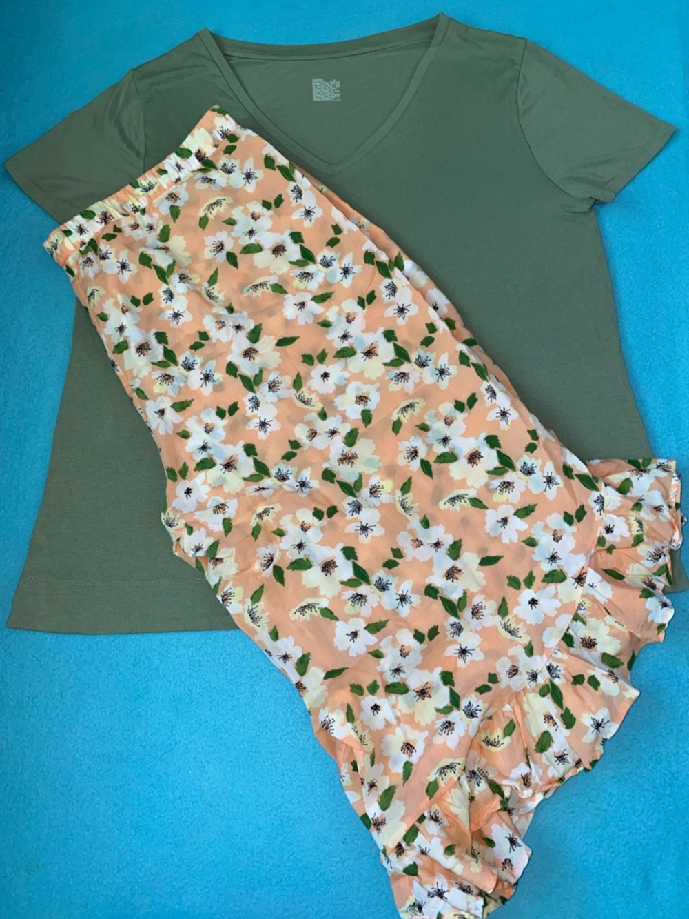 GILLIGAN & O’MALLEY set floral ruffle pant v-neck short sleeve shirt top size XL